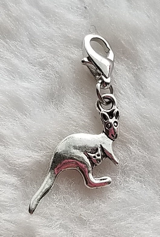 Kangaroo Charm | Kangaroo Pendant | Kangaroo Jewelry | Australia Souvenir | Australia Charm