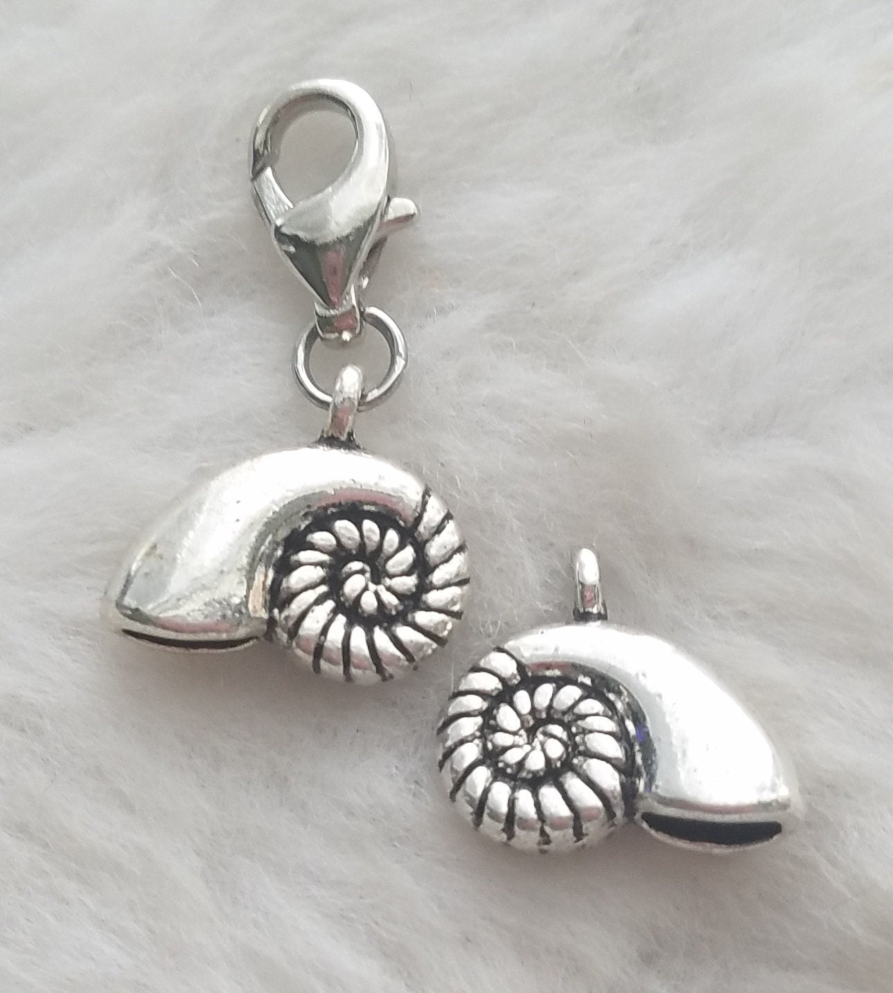 Nautilus Shell Charms | Seashell Charms | Nautilus Charms | Nautilus Jewelry | Ocean Charms | Beach Charms | Pack of FIVE (5) Charms