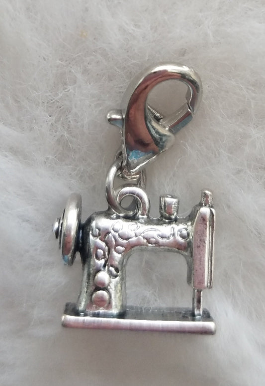 Sewing Machine Charm | Sterling Silver Plated Pewter | Seamstress Charm | Seamstress Gift