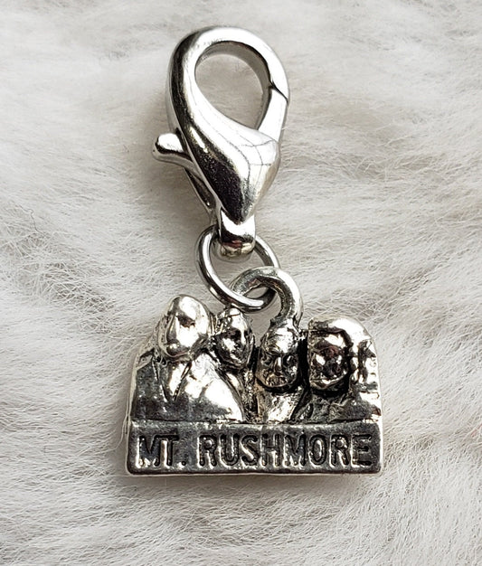 Mount Rushmore Charm | Travel Charm | Vacation Charm | Mount Rushmore Jewelry | Sterling Silver Plated Pewter