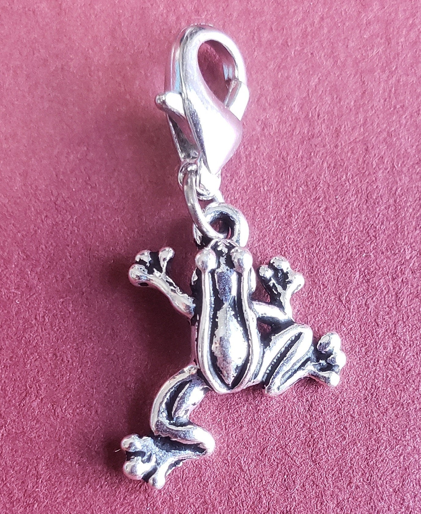 TierraCast Charm | Leap Frog Charm | Frog Jewelry | Frog Gift | Frog Collector Gift