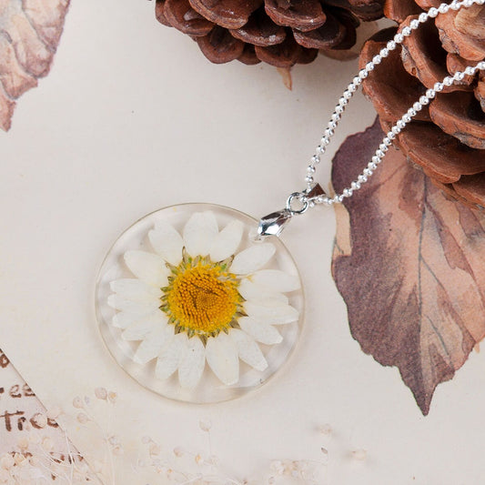 Daisy Pendant | Daisy Charm | FREE CHAIN | Daisy Jewelry | Gift for Daisy Lover | Gift for Mom